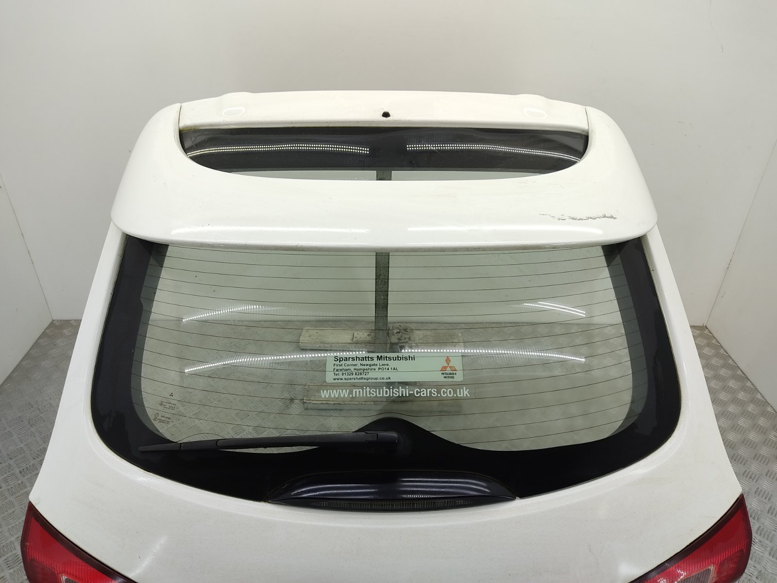 Крышка багажника для Mitsubishi Lancer, 2011 г. 2.0 DiD дизель б/у — фото 4