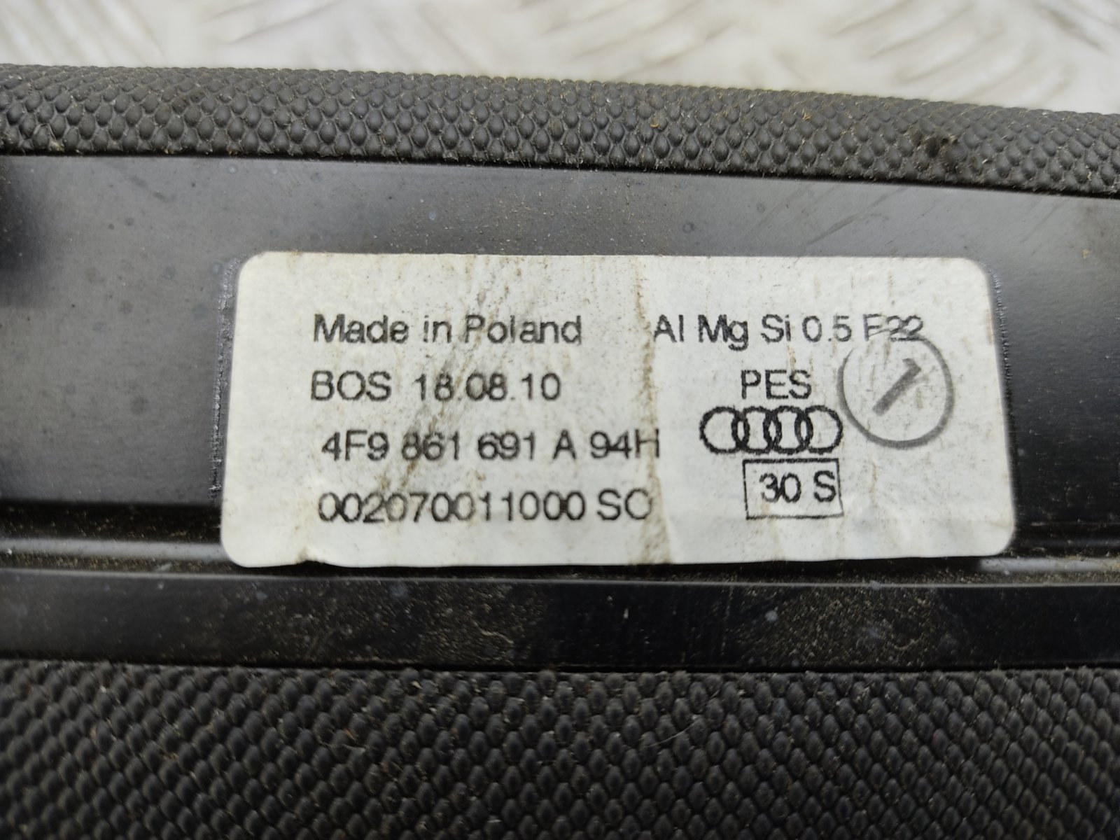Шторка багажника для Audi A6, 2006 г. 2.0 TDi дизель б/у — фото 4
