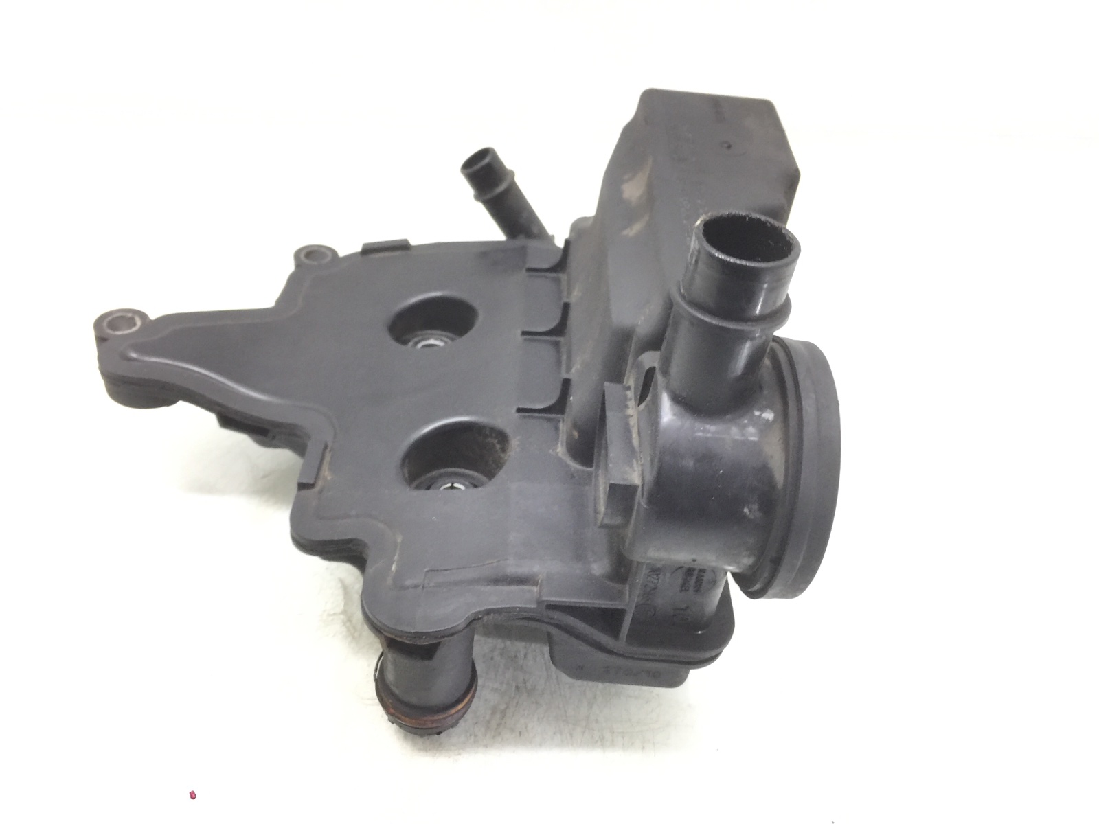 Маслоотделитель для Citroen C5, 2010 г. 2.0 HDi дизель б/у — фото 3
