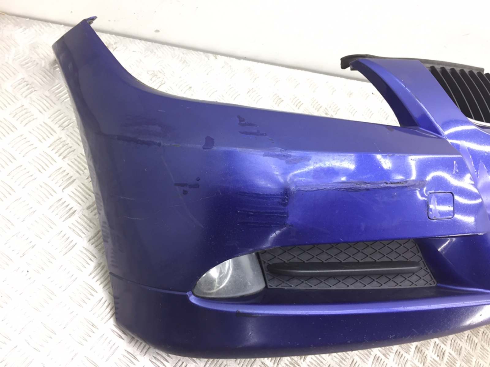 Бампер передний для BMW 3 E90/E91/E92/E93, 2008 г. 2.0 TD дизель б/у — фото 3