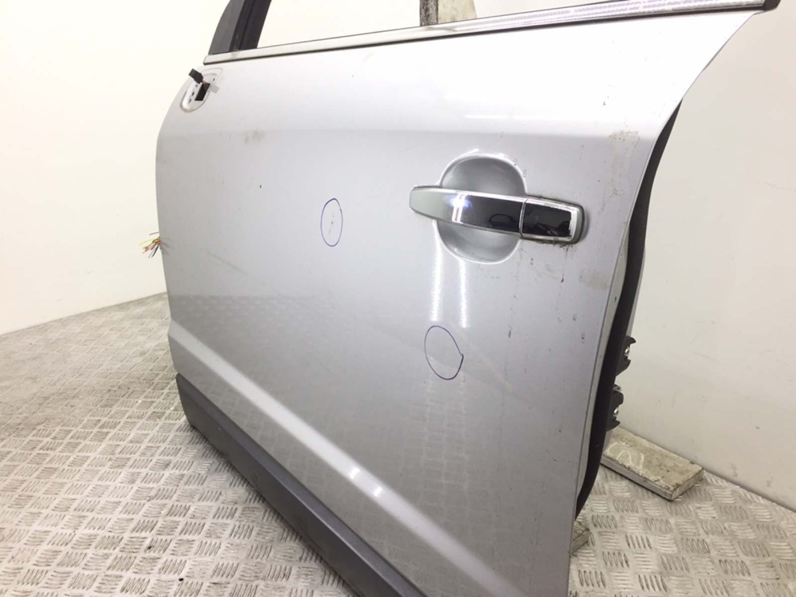 Дверь передняя левая для Opel Antara, 2007 г. 2.0 CDTi дизель б/у — фото 3