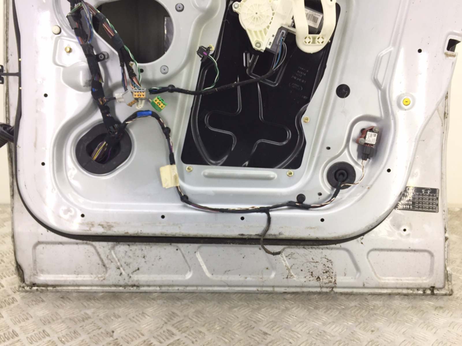 Дверь передняя правая для Land Rover Range Rover Sport, 2006 г. 4.2 i бензин б/у — фото 5