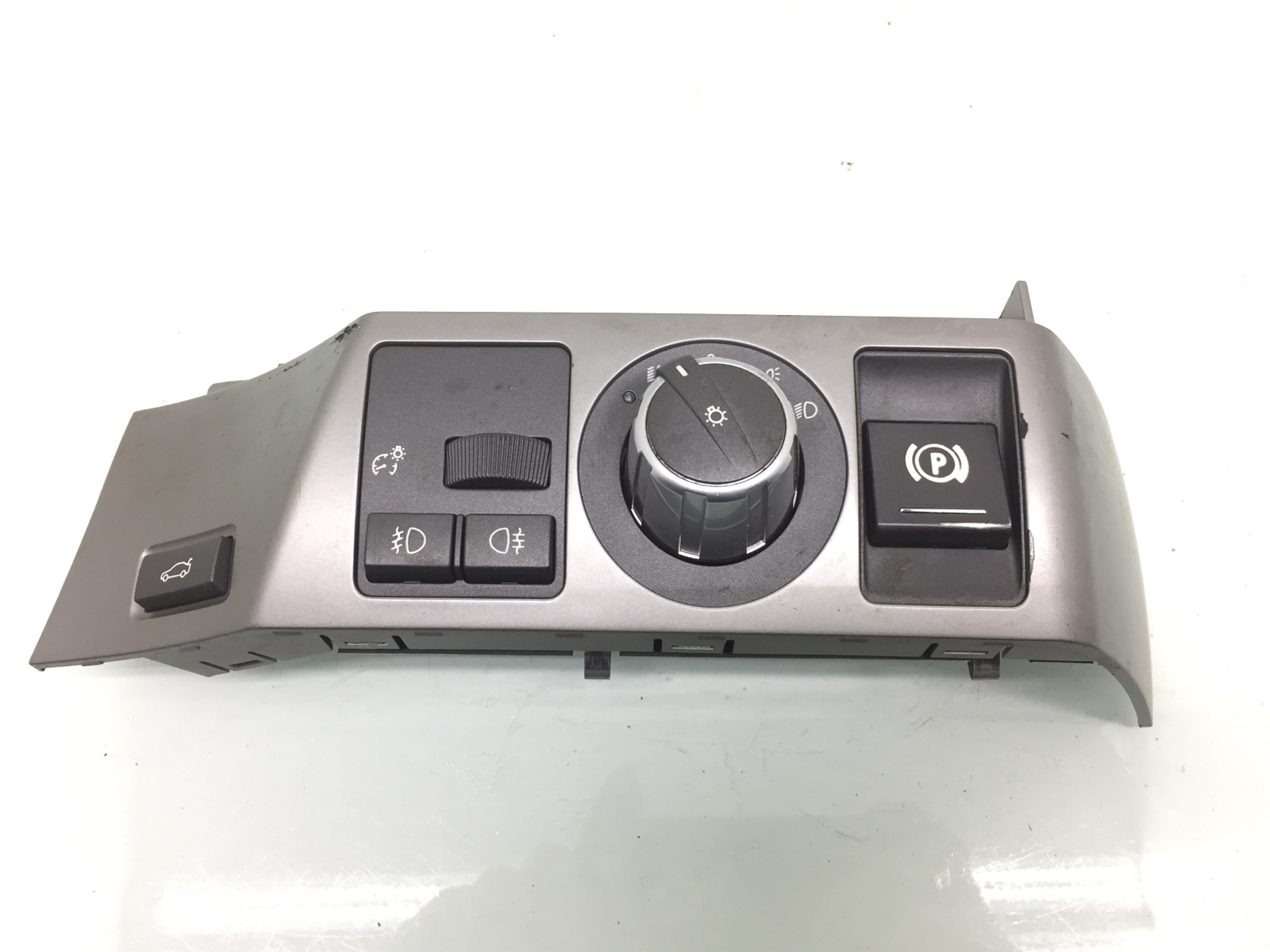 Блок управления светом для BMW 7 E65/E66, 2005 г. 3.0 TD дизель б/у