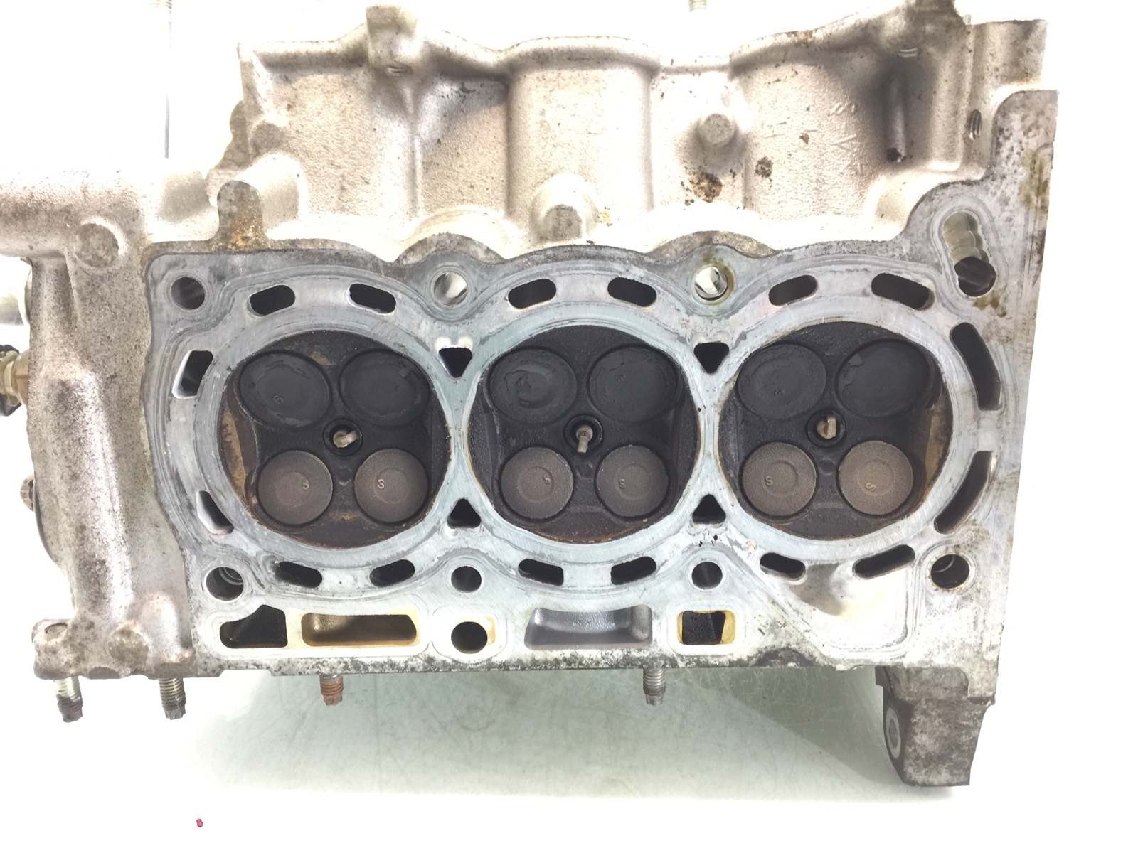 Головка блока цилиндров для Toyota Yaris, 2009 г. 1.0 i бензин б/у — фото 7
