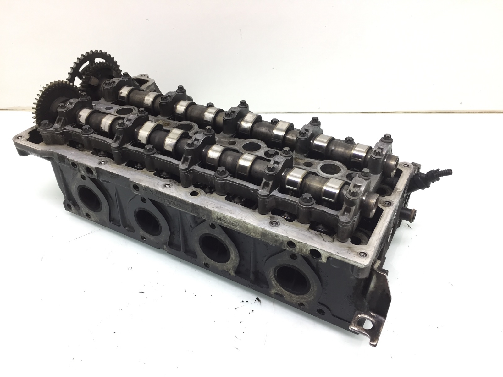 Головка блока цилиндров для BMW 5 E60/E61, 2008 г. 2.0 TD дизель б/у