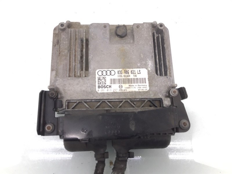 Блок управления двигателем для Audi A3, 2007 г. 1.9 TDi дизель б/у