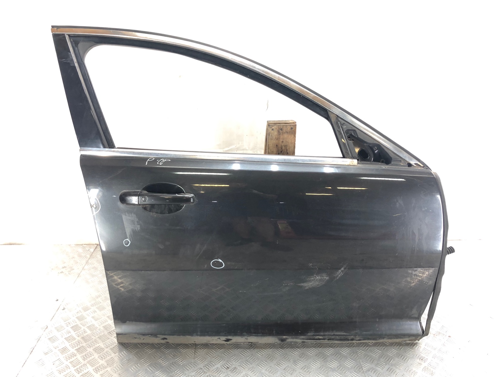 Дверь передняя правая для Jaguar XF, 2010 г. 3.0 TD дизель б/у