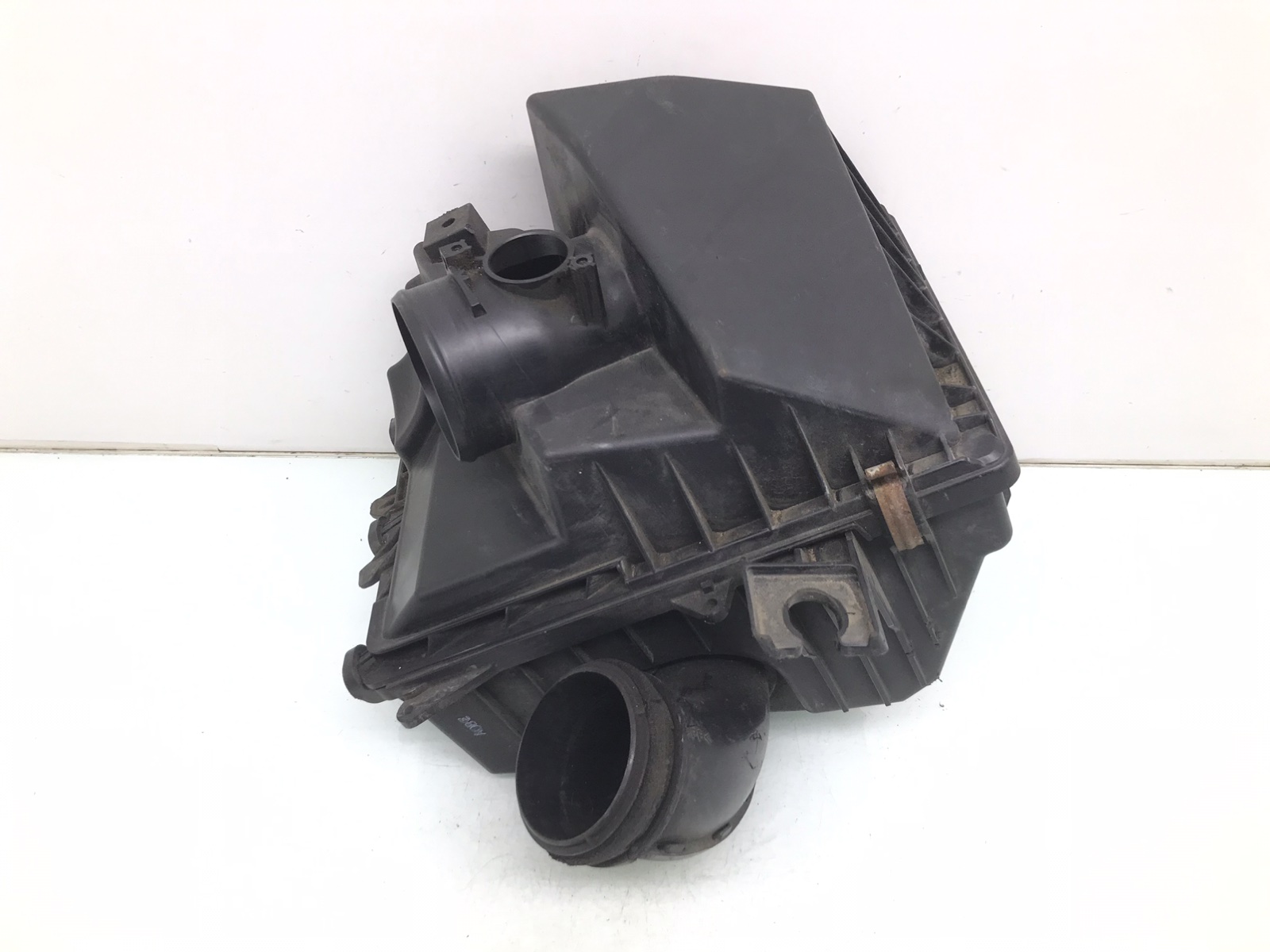 Корпус воздушного фильтра для Mazda 3, 2010 г. 2.2 CTDi дизель б/у