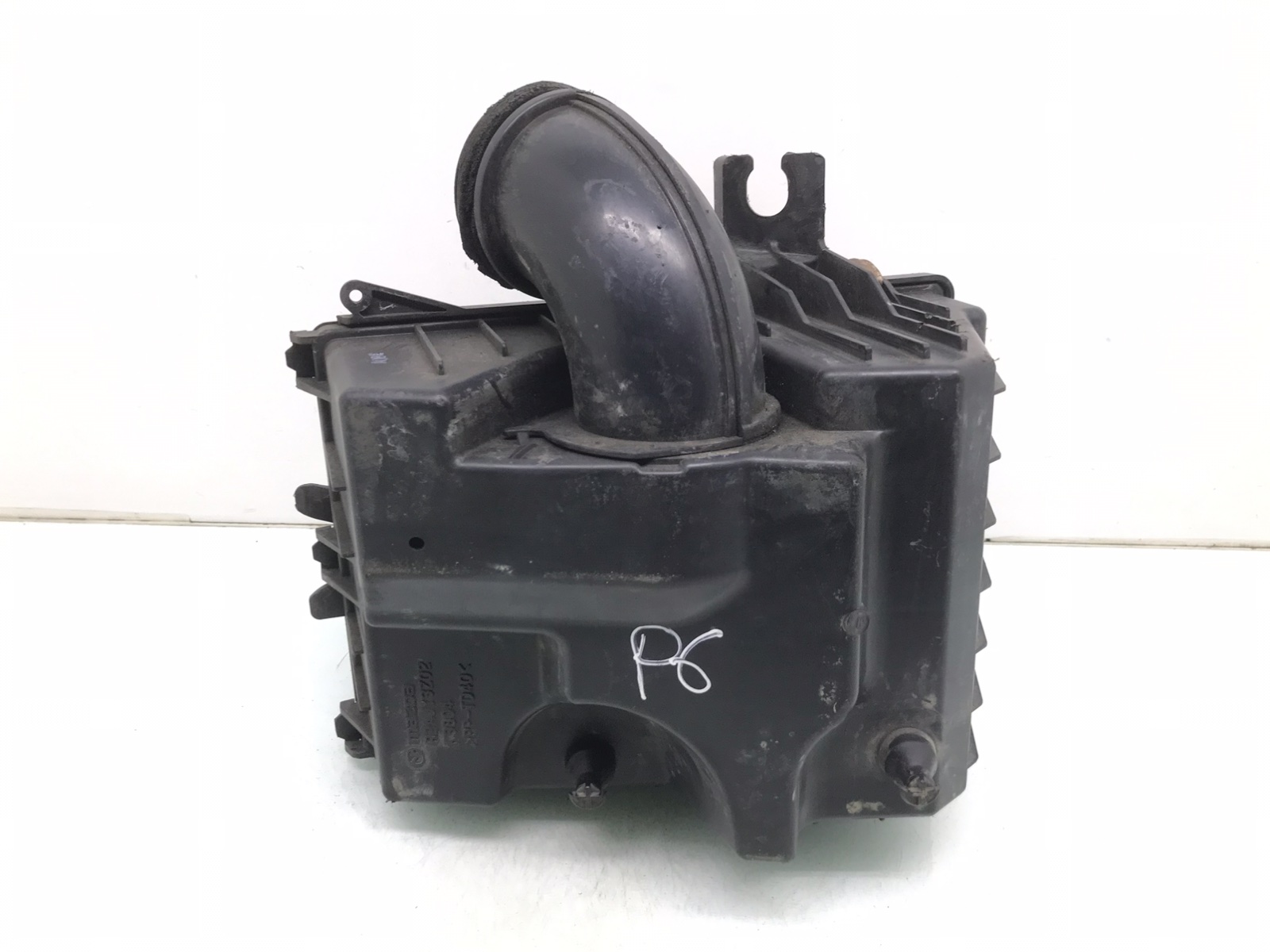 Корпус воздушного фильтра для Mazda 3, 2010 г. 2.2 CTDi дизель б/у — фото 5