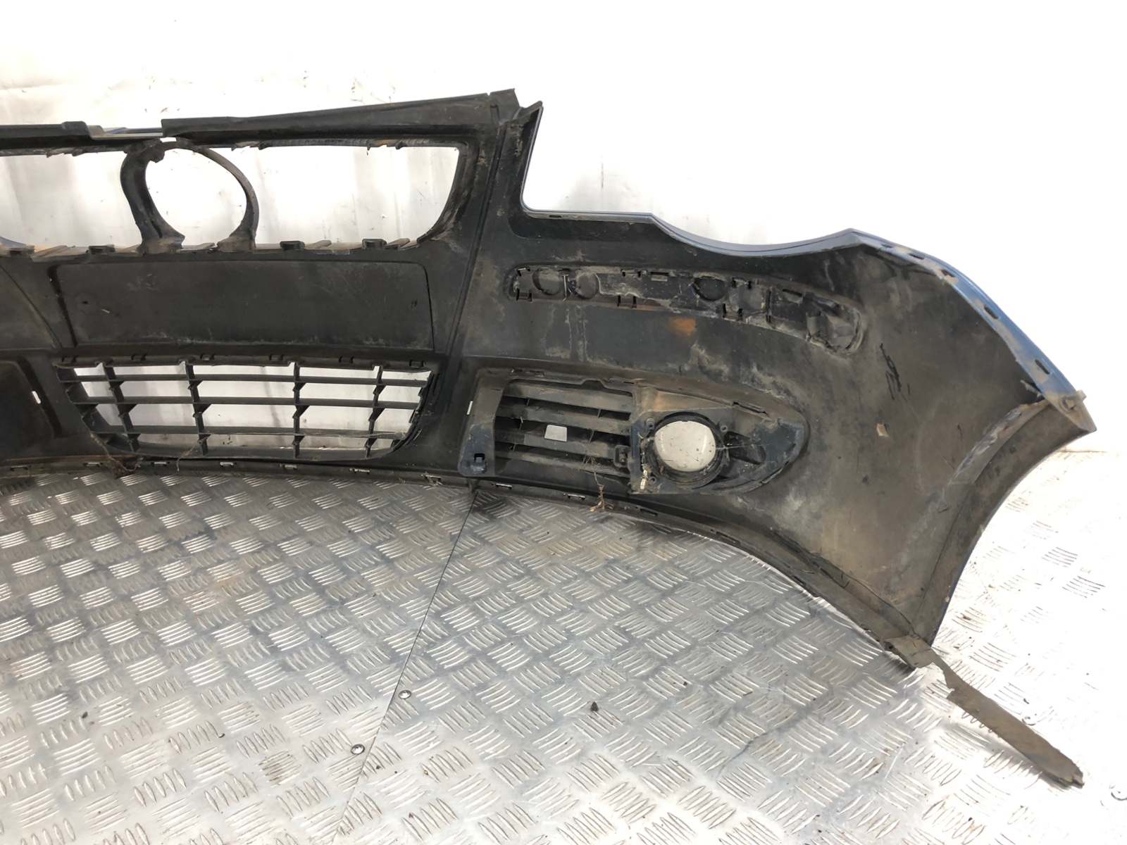 Бампер передний для Volkswagen Polo, 2006 г. 1.4 i бензин б/у — фото 8