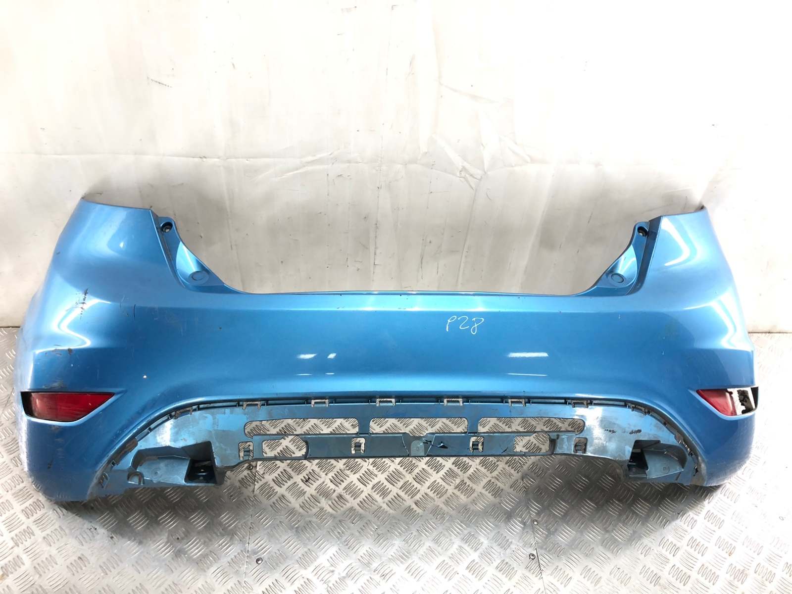 Бампер задний для Ford Fiesta, 2009 г. 1.4 TDCi дизель б/у