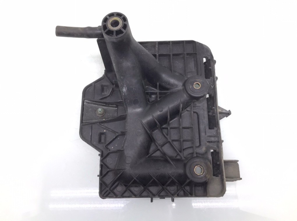 Полка аккумулятора для Seat Ibiza, 2005 г. 1.2 i бензин б/у — фото 2