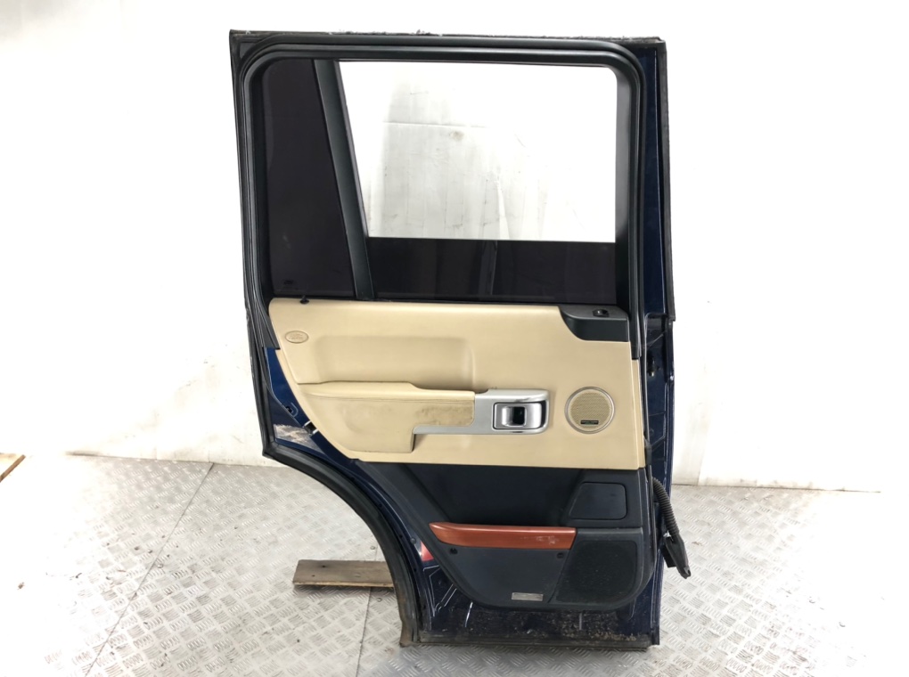 Дверь задняя левая для Land Rover Range Rover, 2002 г. 3.0 TD дизель б/у — фото 2