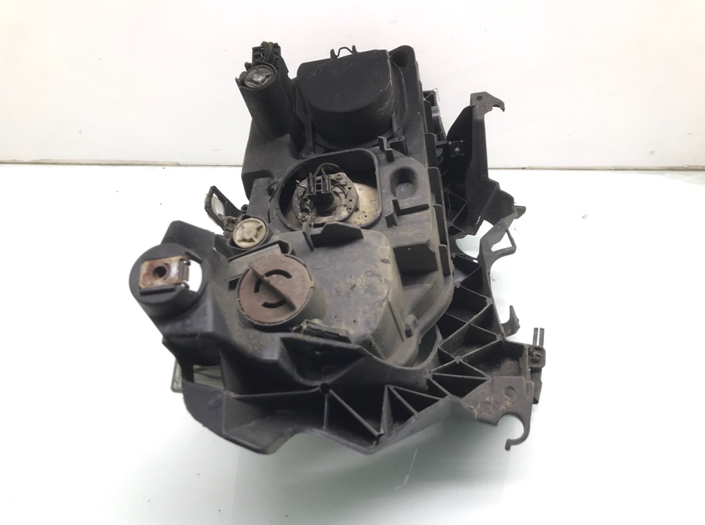 Фара левая для BMW 3 E90/E91/E92/E93, 2007 г. 2.0 TD дизель б/у — фото 6