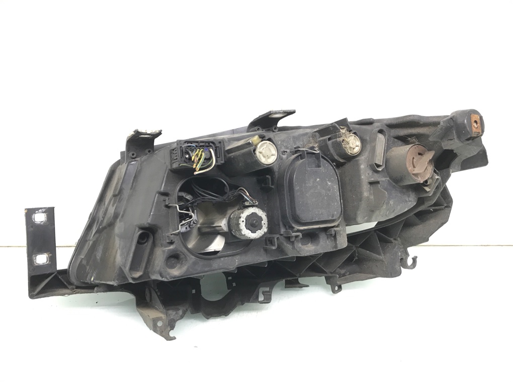 Фара правая для BMW 3 E90/E91/E92/E93, 2007 г. 2.0 TD дизель б/у — фото 2