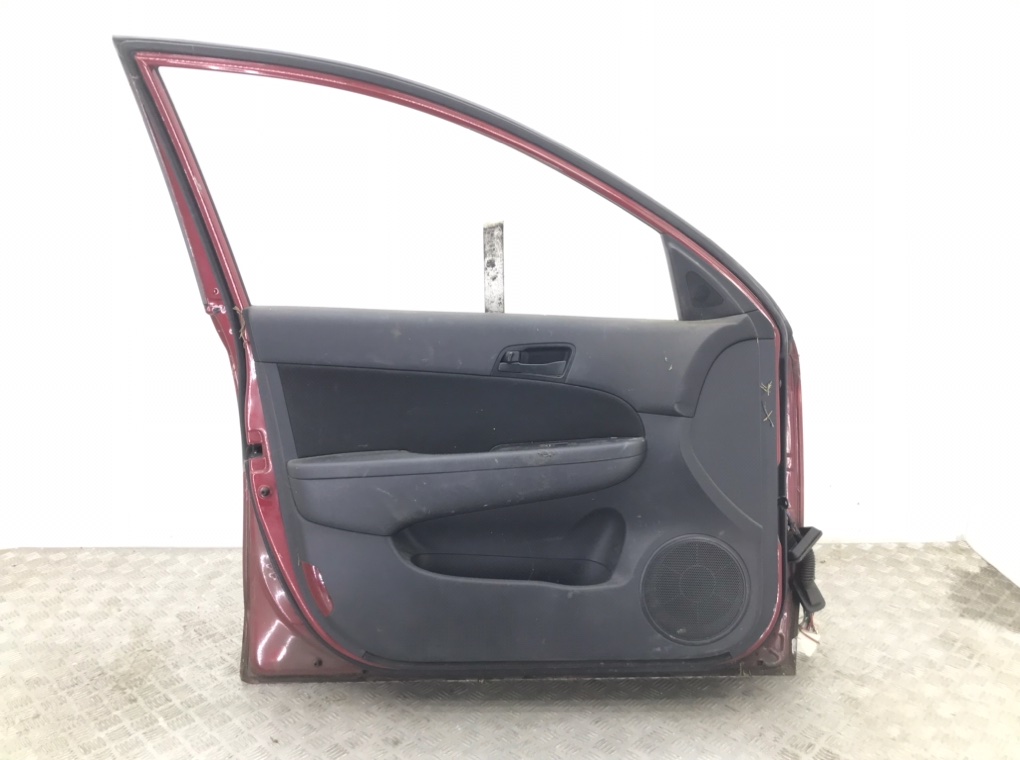 Дверь передняя левая для Hyundai i30, 2011 г. 1.6 CRDi дизель б/у — фото 4