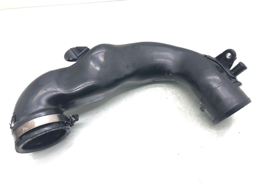 Патрубок интеркулера для Opel Astra, 2011 г. 1.7 CDTi дизель б/у — фото 2