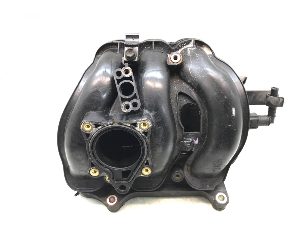 Коллектор впускной для Toyota Yaris, 2006 г. 1.0 i бензин б/у