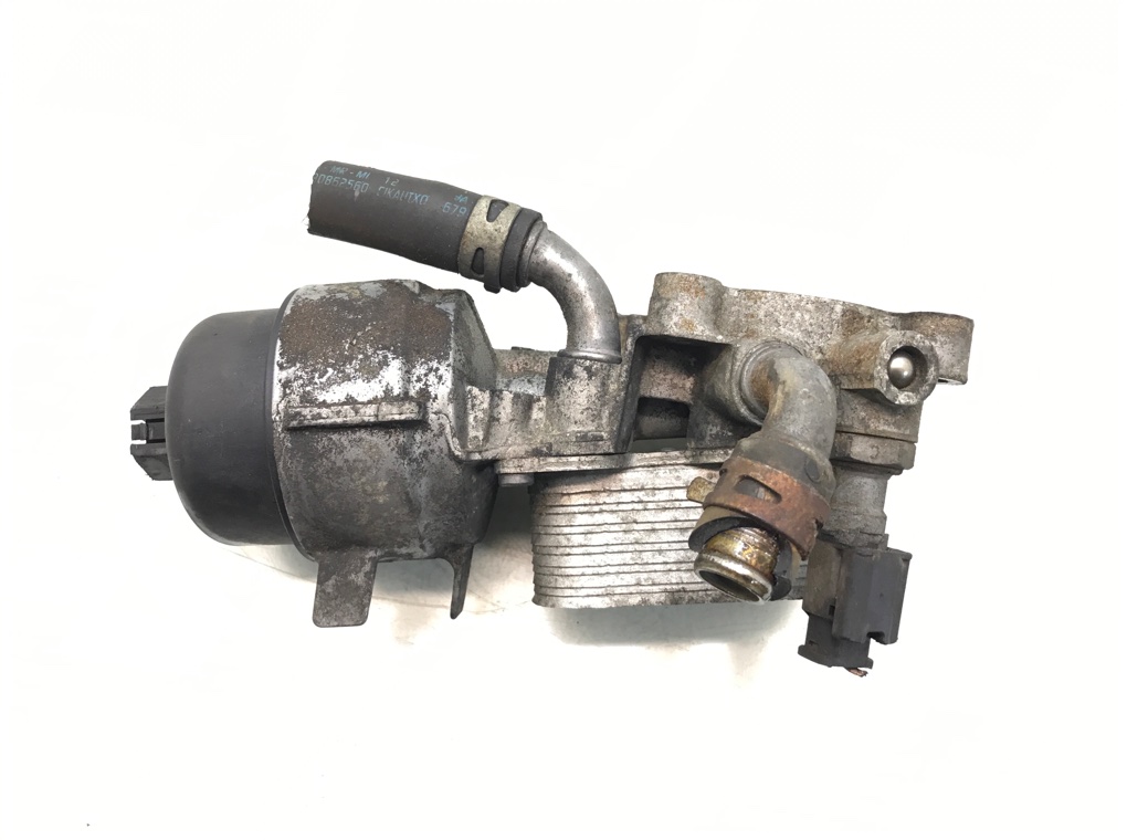 Корпус масляного фильтра для Citroen C5, 2012 г. 2.0 HDi дизель б/у — фото 3