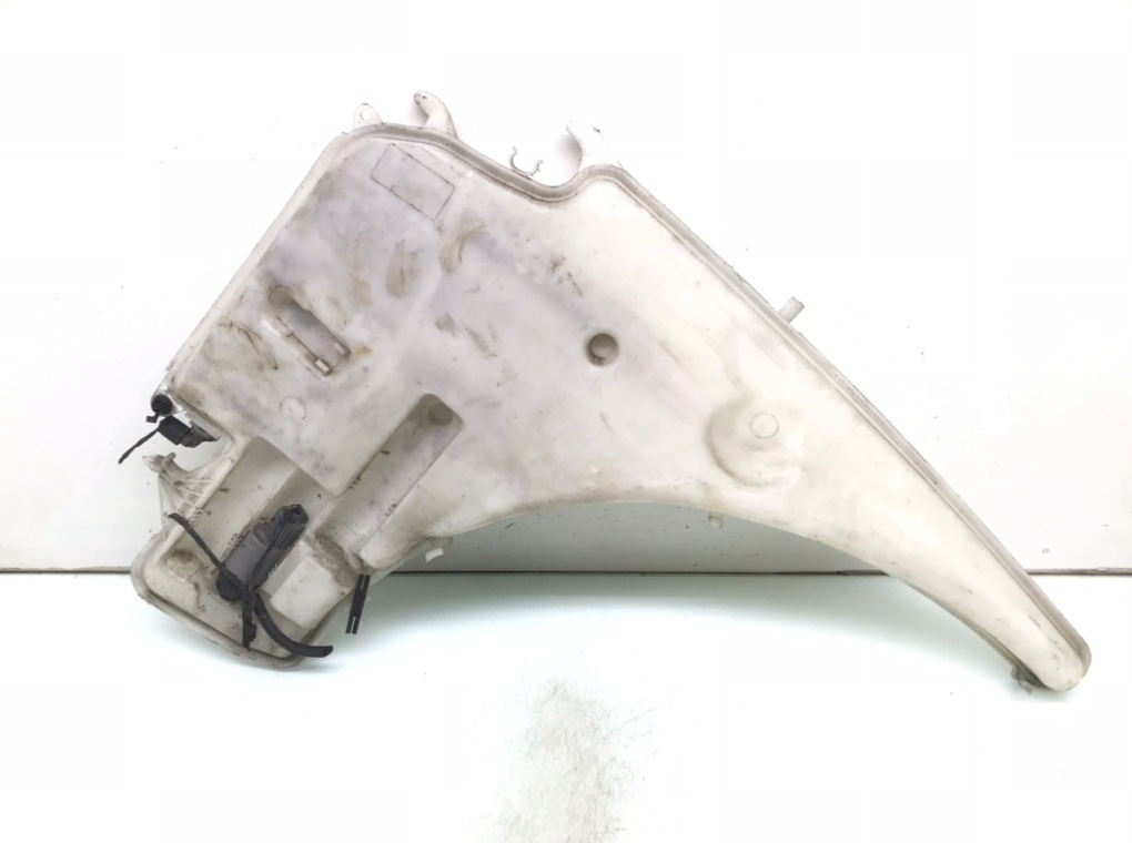 Бачок омывателя для BMW 3 E90/E91/E92/E93, 2007 г. 2.0 i бензин б/у — фото 2