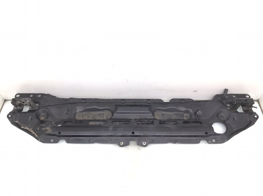 Планка под капот для BMW 5 E60/E61, 2006 г. 2.5 TD дизель б/у — фото 2