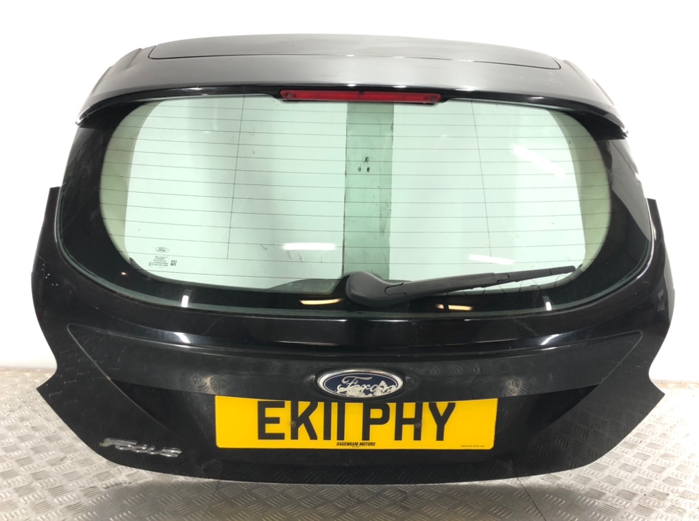 Крышка багажника для Ford Focus, 2011 г. 1.6 TDCi дизель б/у