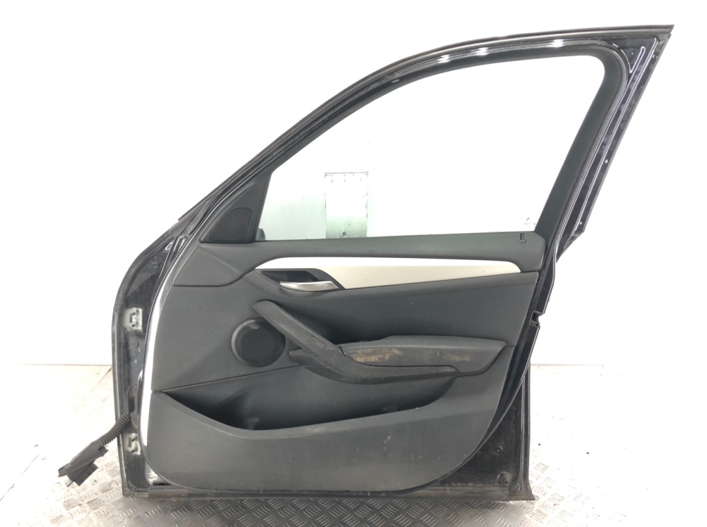Дверь передняя правая для BMW X1 E84, 2011 г. 2.0 TD дизель б/у — фото 2