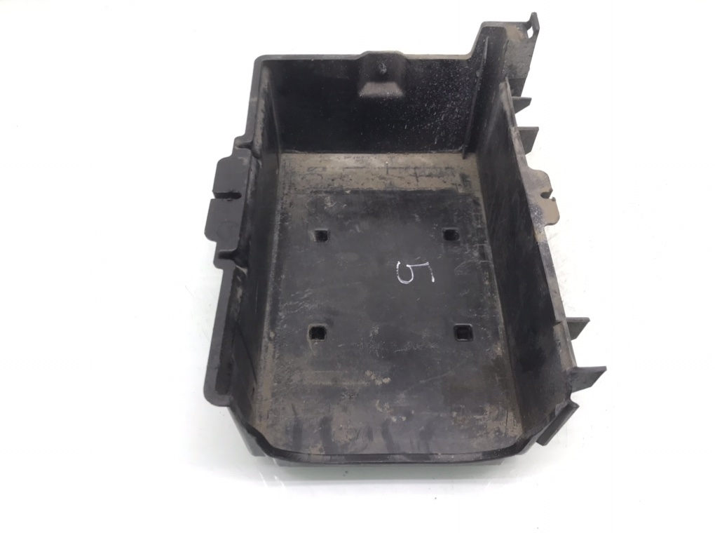 Полка аккумулятора для Ford Mondeo, 2006 г. 1.8 i бензин б/у — фото 4
