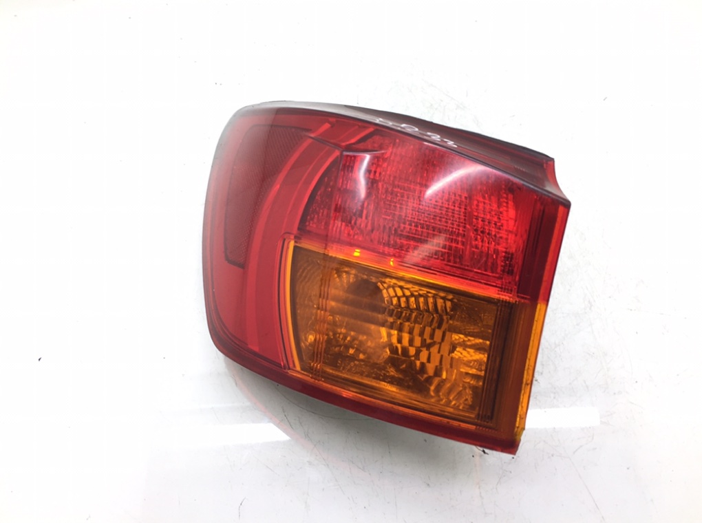Фонарь задний левый для Lexus IS, 2006 г. 2.2 TD дизель б/у