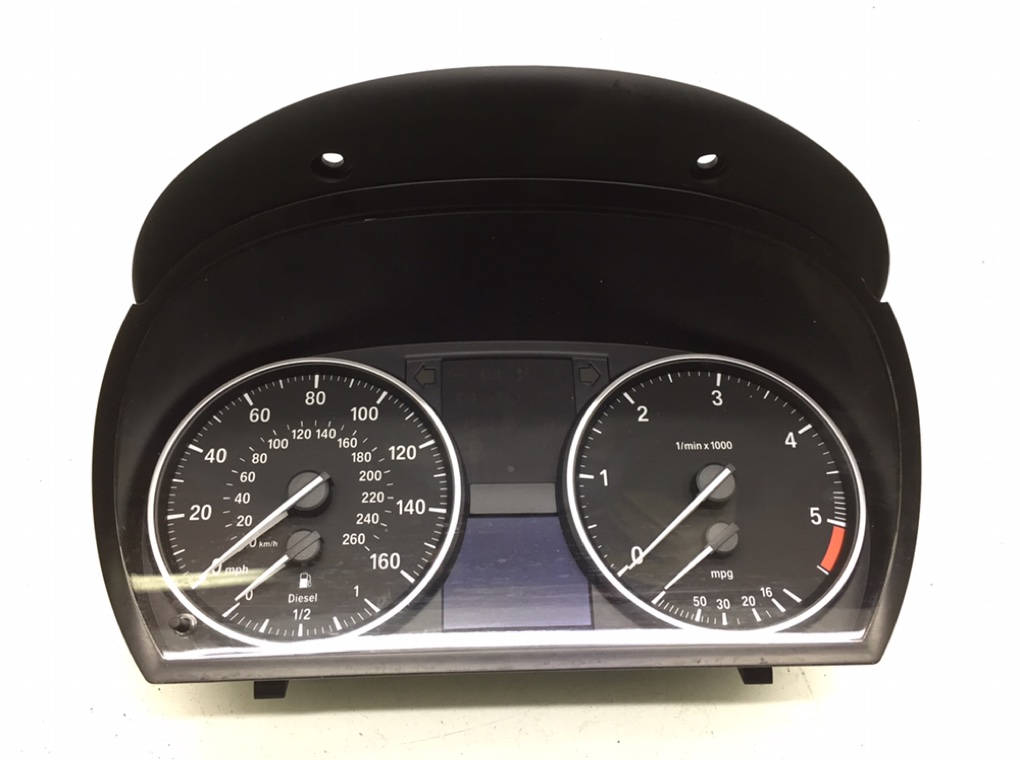 Щиток приборов (приборная панель) для BMW X1 E84, 2011 г. 2.0 TD дизель б/у