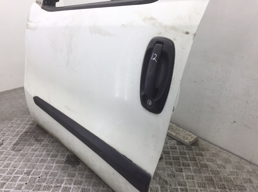 Дверь передняя левая для Fiat Doblo, 2011 г. 1.3 JTD дизель б/у — фото 3