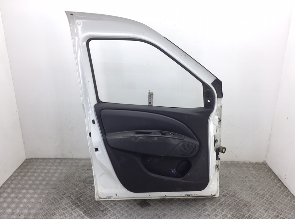 Дверь передняя левая для Fiat Doblo, 2011 г. 1.3 JTD дизель б/у — фото 4