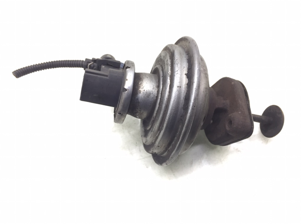 Клапан EGR для BMW 1 E87/E81/E82/E88, 2007 г. 2.0 TD дизель б/у — фото 4