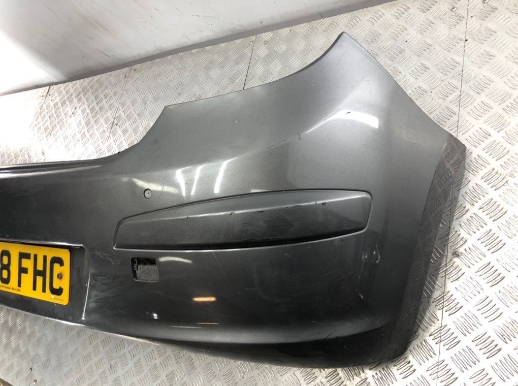 Бампер задний для Hyundai i30, 2008 г. 1.6 CRDi дизель б/у — фото 3