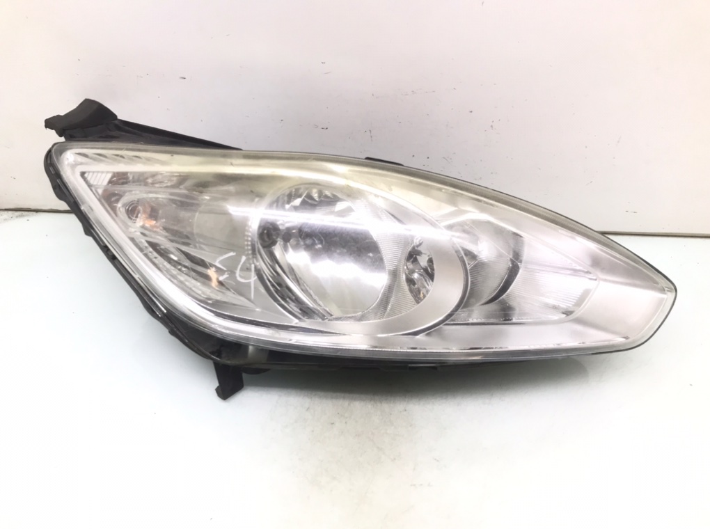 Фара правая для Ford Grand C-Max, 2011 г. 2.0 TDCi дизель б/у