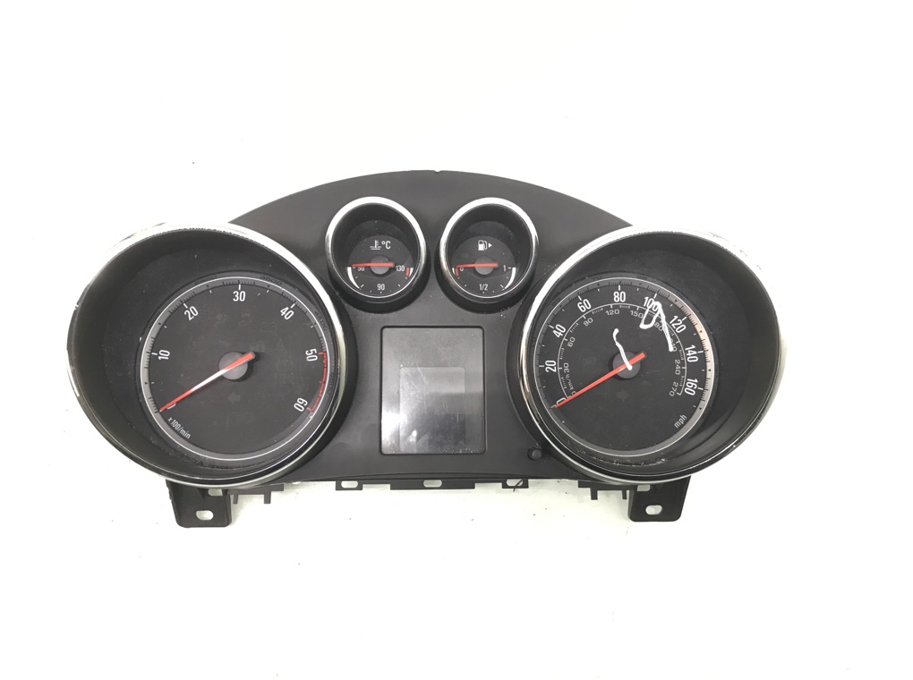 Щиток приборов (приборная панель) для Opel Astra, 2011 г. 1.7 CDTi дизель б/у