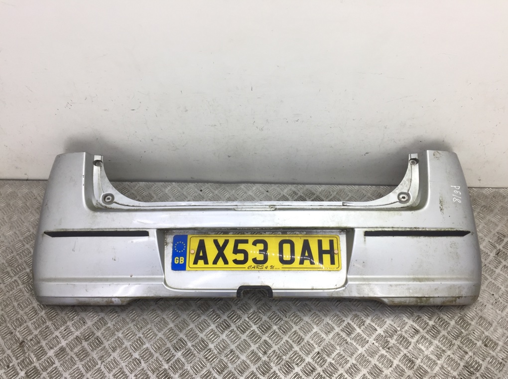 Бампер задний для Daihatsu Charade, 2003 г. 1.0 i бензин б/у