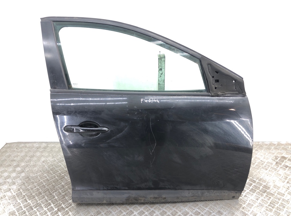Дверь передняя правая для Renault Megane, 2009 г. 1.6 i бензин б/у