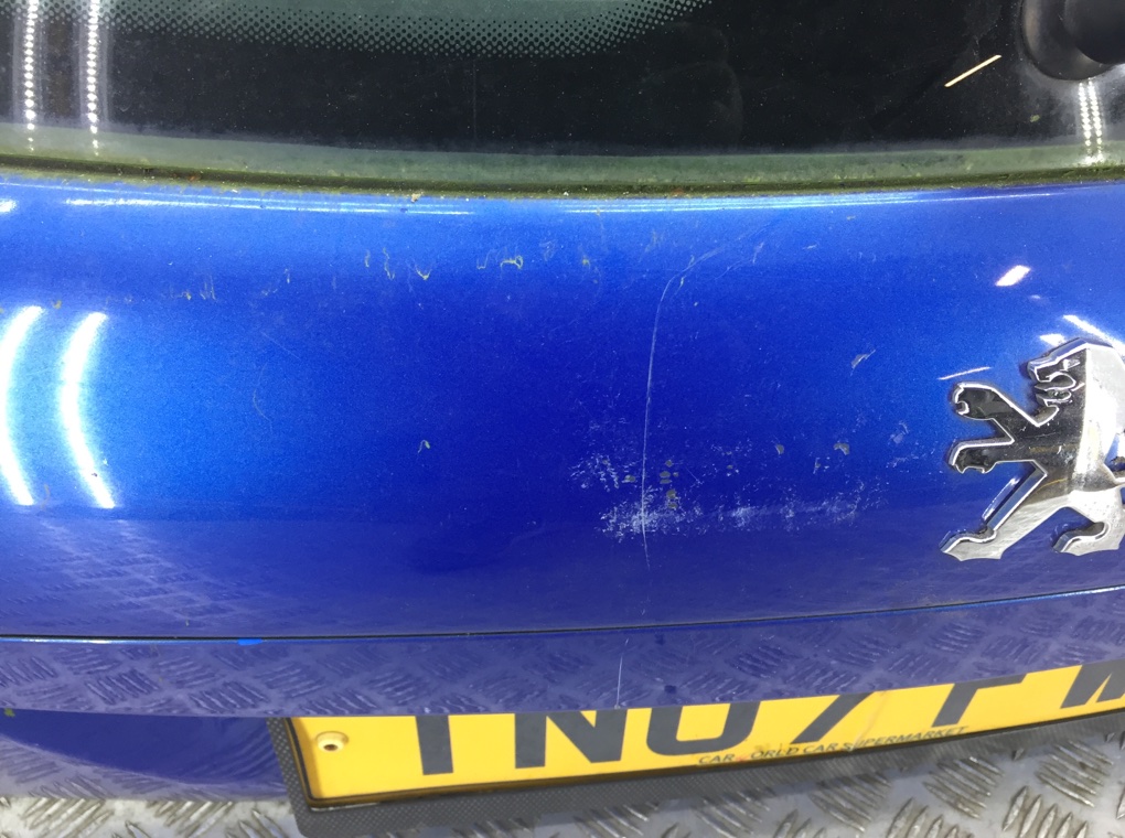 Крышка багажника для Peugeot 207, 2007 г. 1.6 i бензин б/у — фото 9