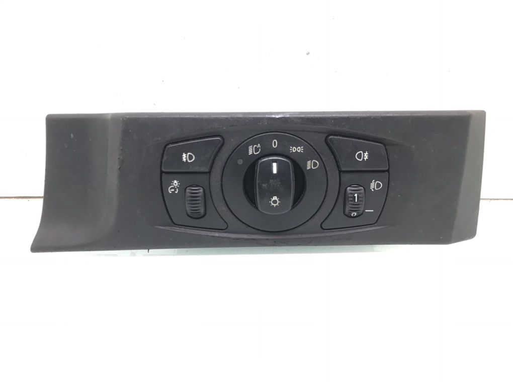Переключатель света для BMW 5 E60/E61, 2005 г. 2.5 TD дизель б/у