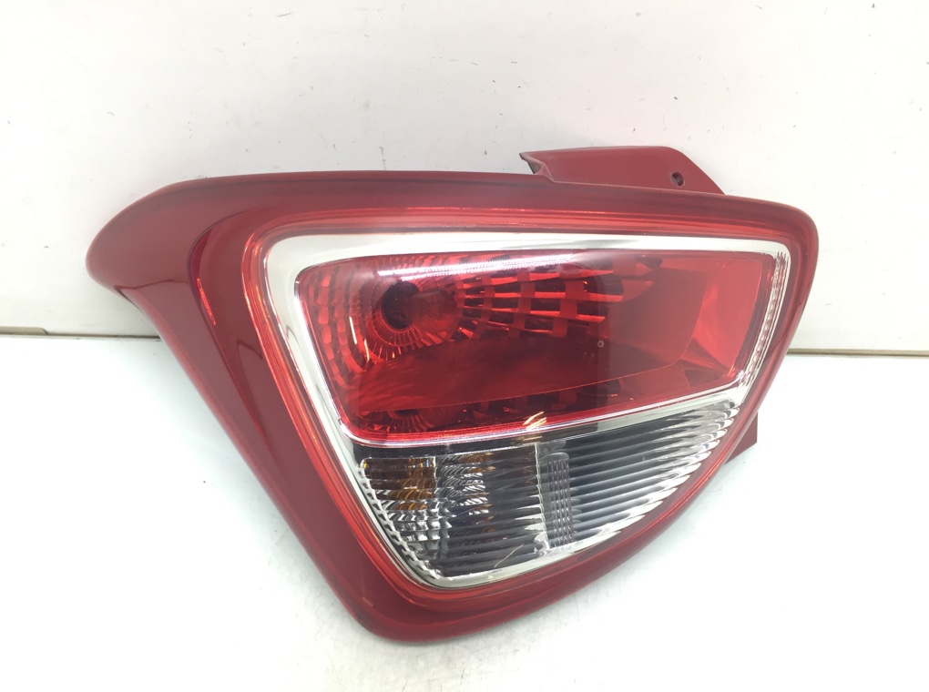 Фонарь задний левый для Hyundai i10, 2014 г. 1.0 i бензин б/у