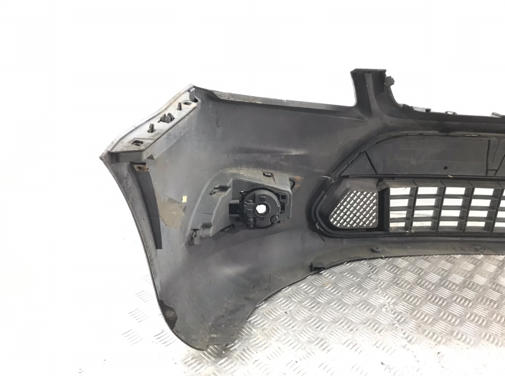 Бампер передний для Ford Focus, 2010 г. 1.6 TDCi дизель б/у — фото 6