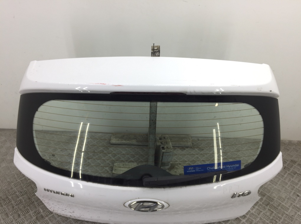 Крышка багажника для Hyundai i10, 2014 г. 1.0 i бензин б/у — фото 2