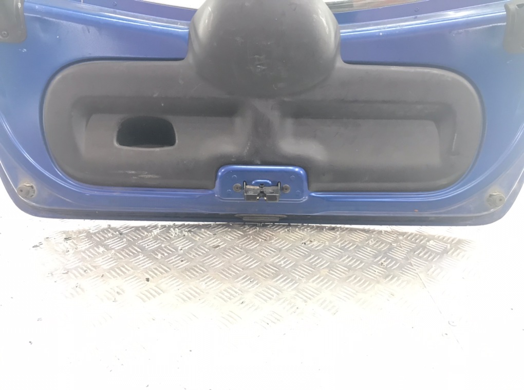 Крышка багажника для Renault Twingo, 2008 г. 1.2 i бензин б/у — фото 3
