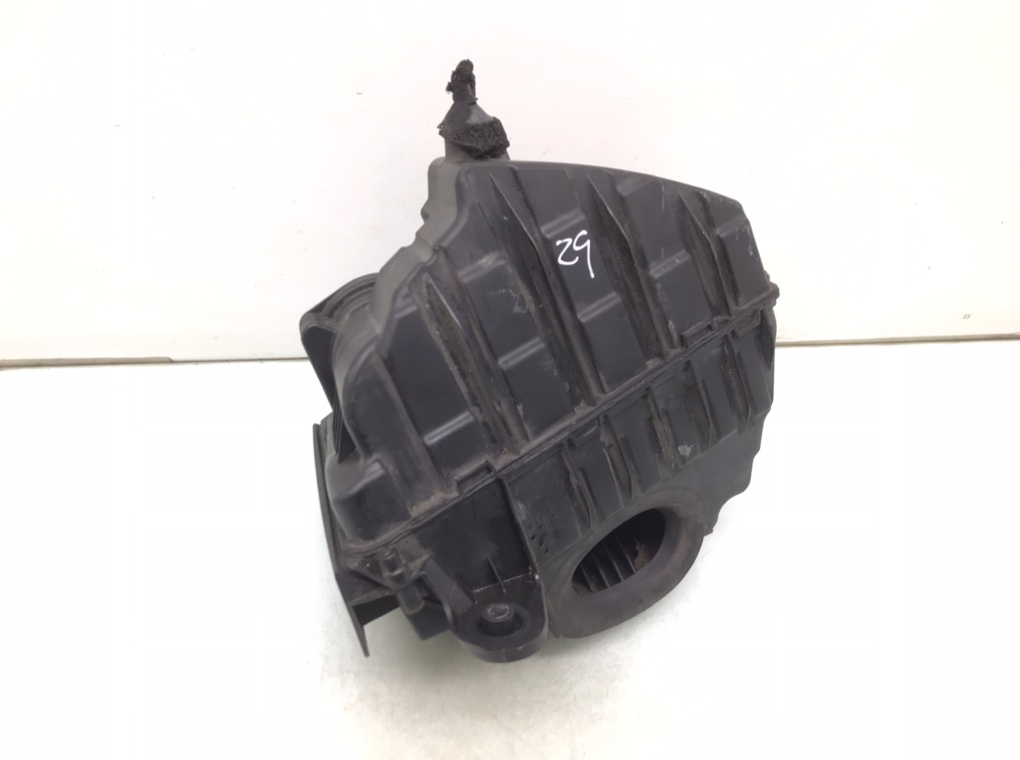Корпус воздушного фильтра для Renault Megane, 2010 г. 1.9 DCi дизель б/у — фото 3