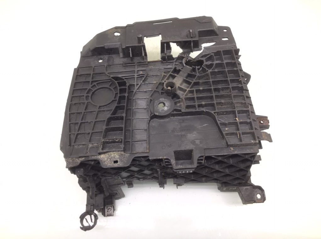 Полка аккумулятора для Renault Megane, 2010 г. 1.9 DCi дизель б/у — фото 4