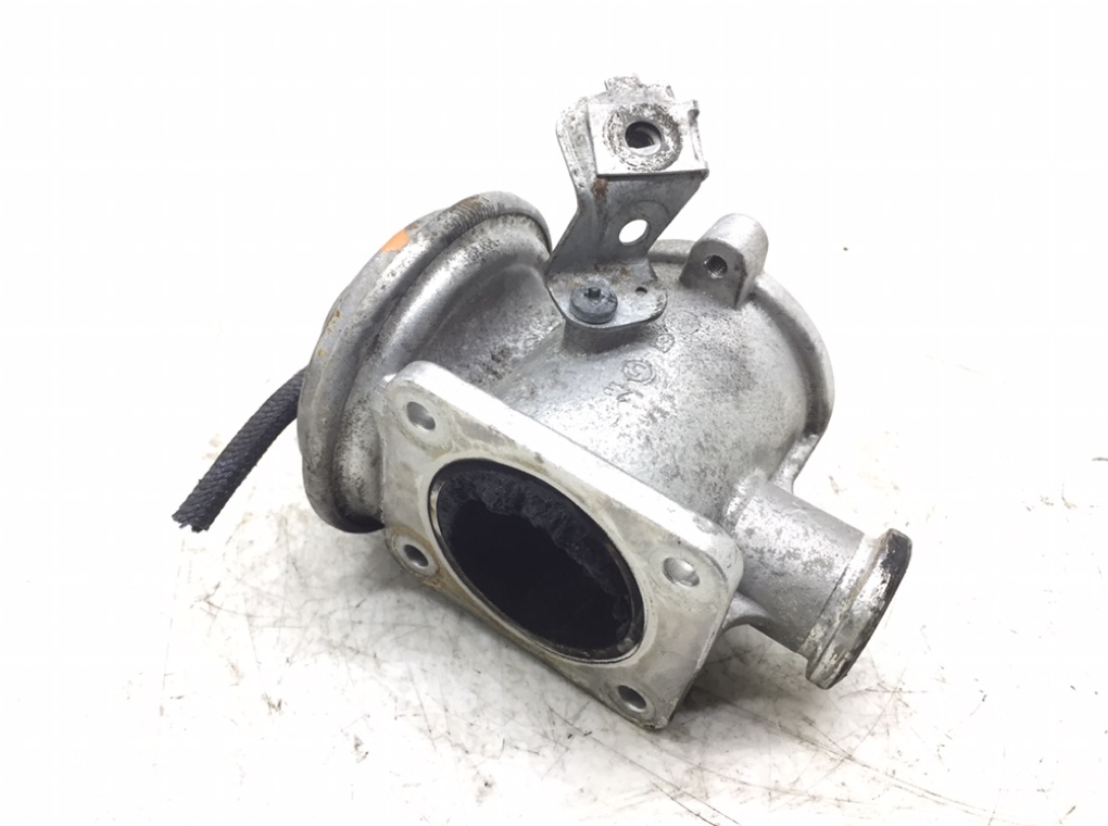 Клапан EGR для BMW 5 E60/E61, 2006 г. 2.0 TD дизель б/у
