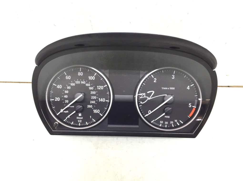 Щиток приборов (приборная панель) для BMW 3 E90/E91/E92/E93, 2010 г. 2.0 TD дизель б/у