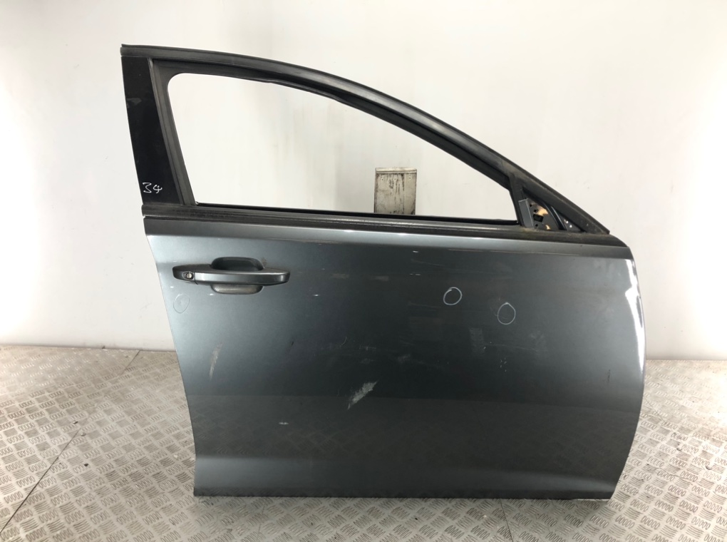 Дверь передняя правая для MG 6, 2013 г. 1.8 Ti бензин б/у