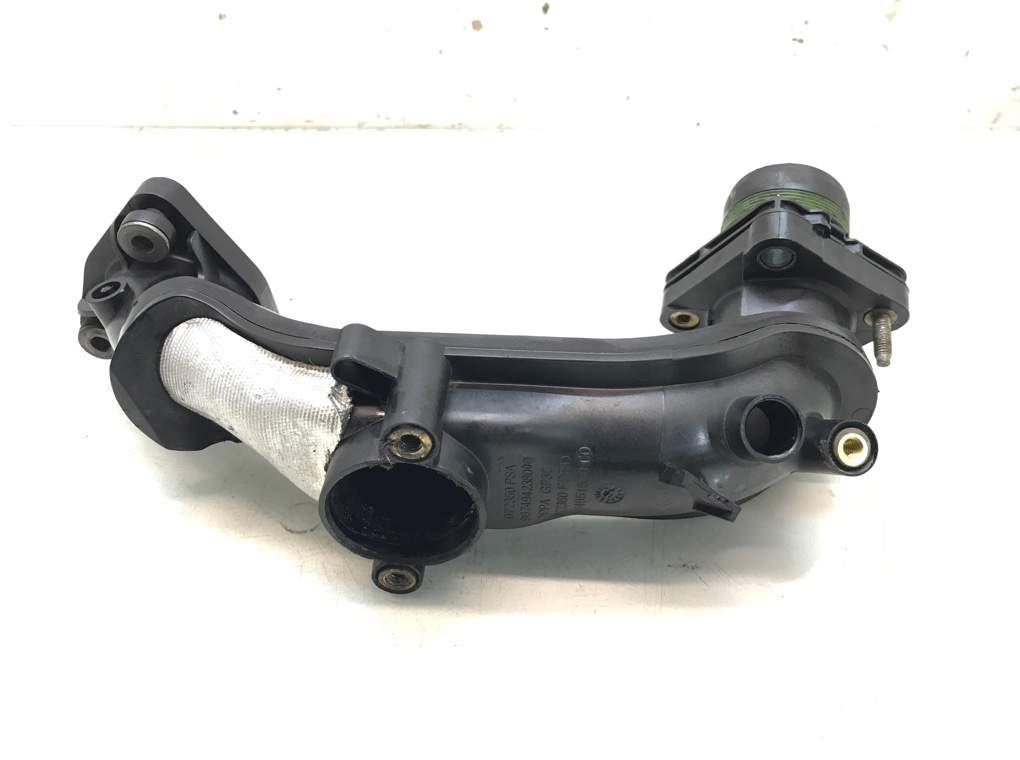 Патрубок интеркулера для Ford Focus, 2011 г. 1.6 TDCi дизель б/у — фото 3